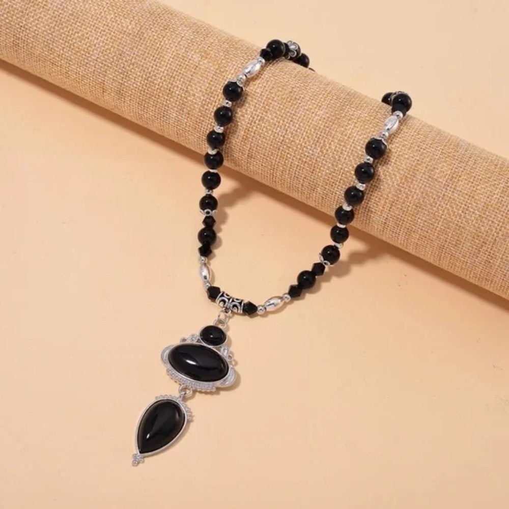 NIB NWT Black Obsidian 190.00 ctw & Black Glass Necklace in Silvertone 20 Inches - Picture 3 of 3